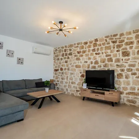Villa Petalo